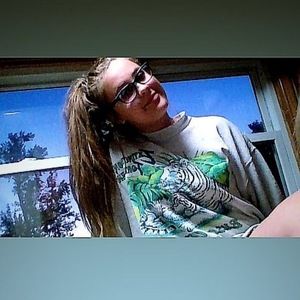 Meet your Posher, Maddy